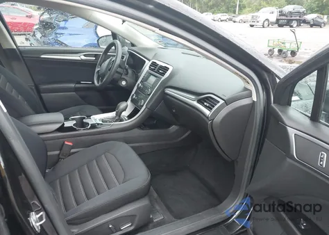 2015 Ford Fusion Se z USA, uszkodzony, nr VIN 1FA6P0H72F5129642